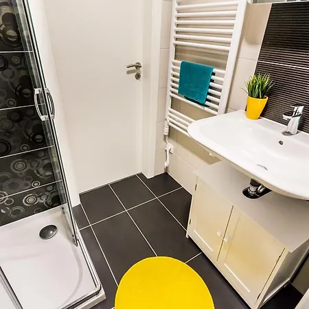 Klauzal Design Apartment Apartment *